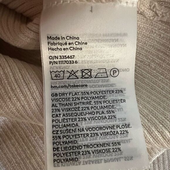 NWT H&M beige sweater size M - Picture 9 of 10